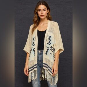 Areve‎ Crochet Aztec Kimono Cardigan One Size Tassels Cream Boho